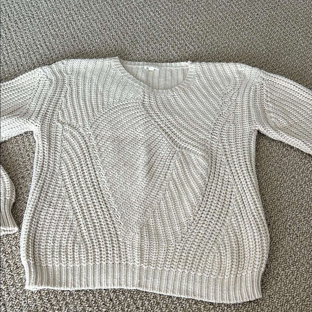 Super cute chunky Joie Beige Knit Sweater